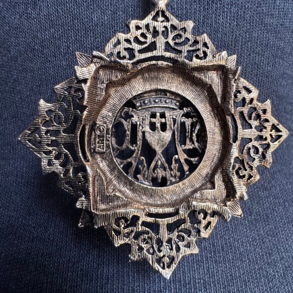 ART Signed Pendant 36" Necklace with Cross and Crown Vintage - Picture 3 of 6